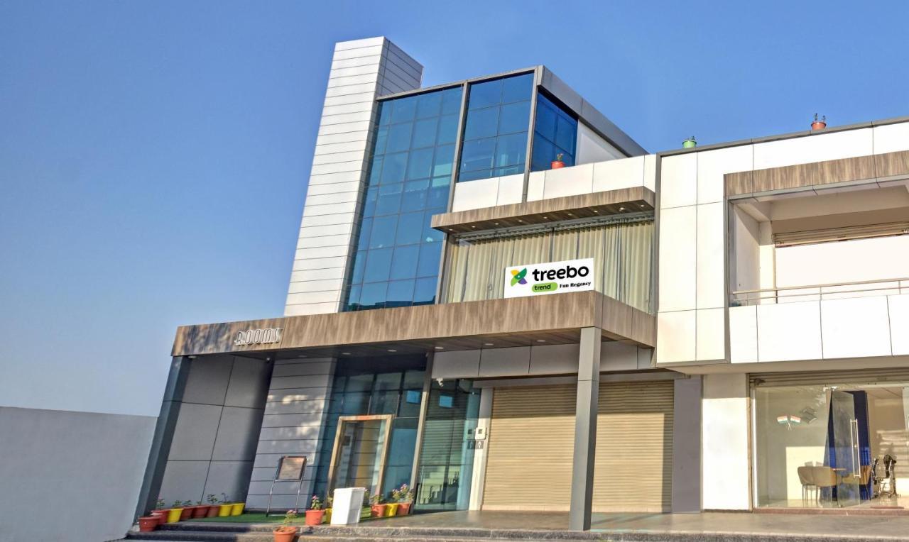 Hotel Fun Regency Vitthalapur Gujarat Ahmedabad Exterior photo